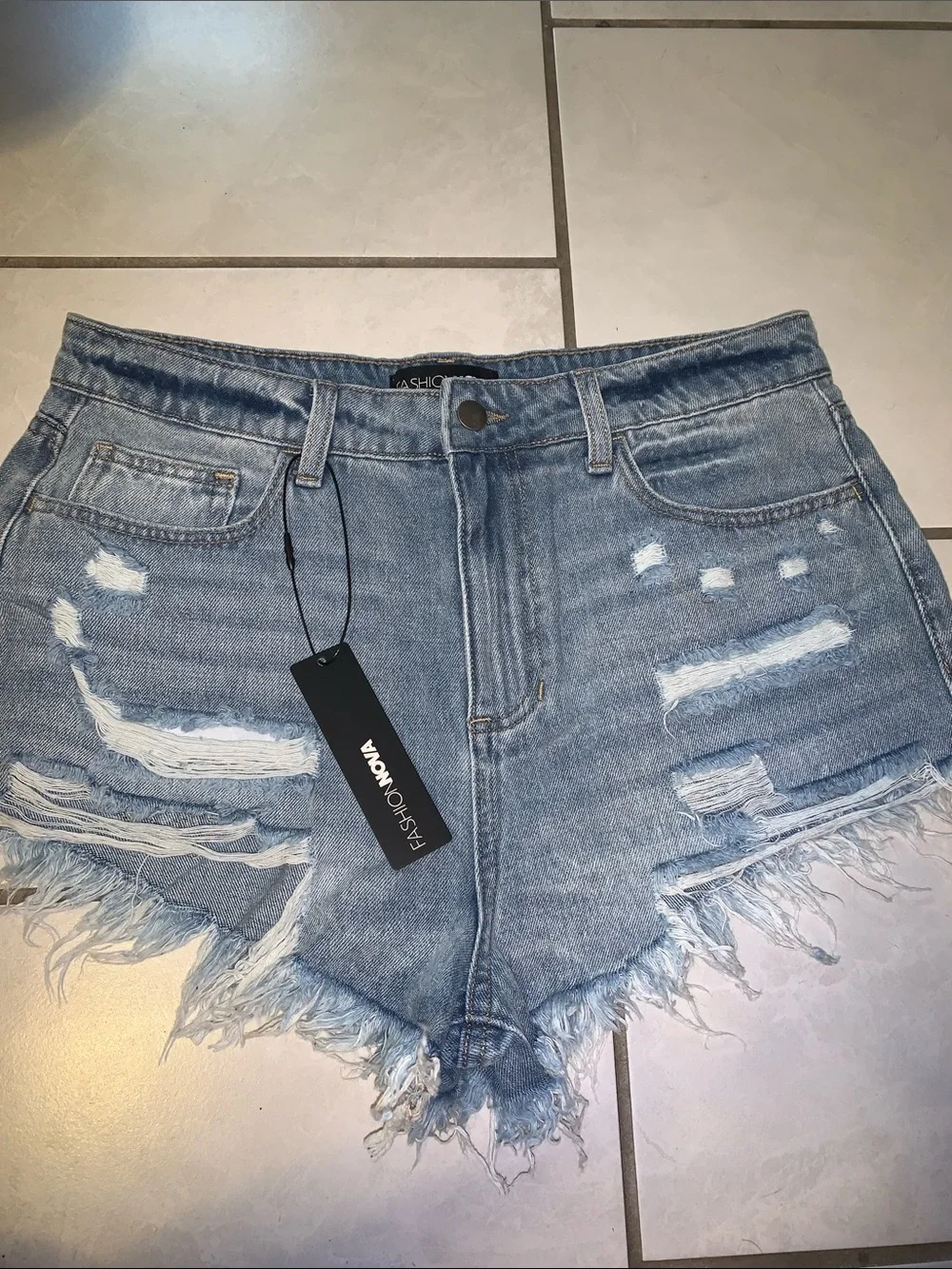 Fashion Nova Jean Shorts - Picture 1 of 7